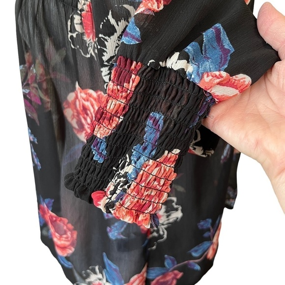 About a Girl Sheer Floral Smocked High Neck Blouse Size Medium - Picture 6 of 11